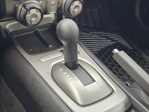 Used 2013 Chevrolet Camaro LS RWD image 16