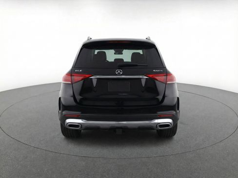Used 2024 Mercedes-Benz GLC 300 4MATIC image 7