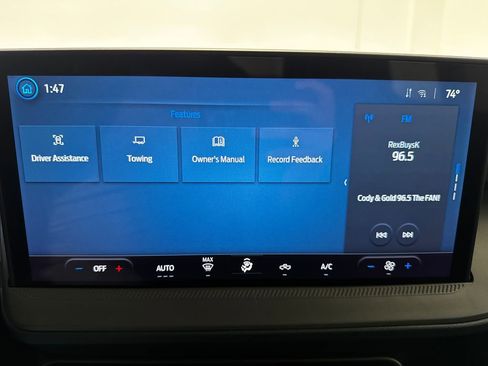Used 2025 Ford Maverick Lobo AWD/4WD image 34
