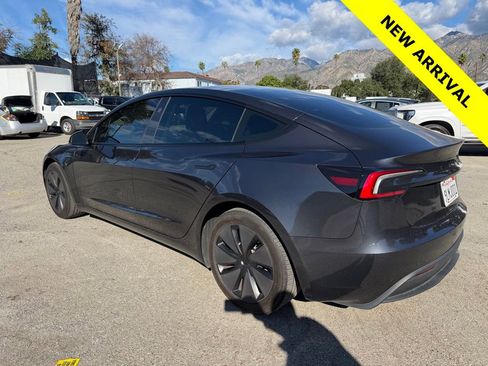 Used 2024 Tesla Model 3 image 4