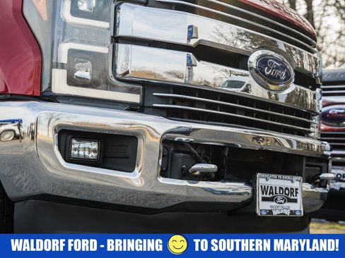 Used 2017 Ford F350 Lariat w/ Chrome Package image 13