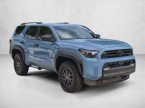 Certified 2025 Toyota 4Runner SR5 AWD/4WD image 3