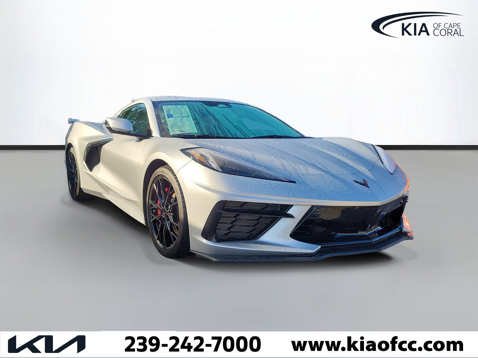 Used 2026 Chevrolet Corvette Stingray Premium Cpe w/ Z51 Performance Package RWD image 2