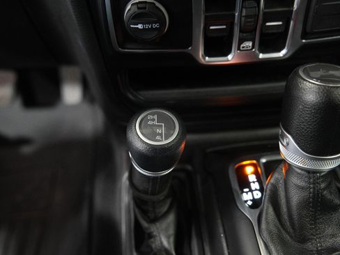 Used 2022 Jeep Wrangler Unlimited Sport AWD/4WD image 40