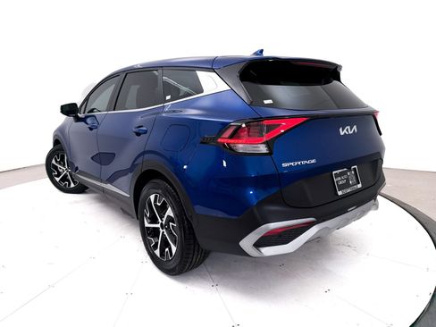 Certified 2023 Kia Sportage EX FWD image 2