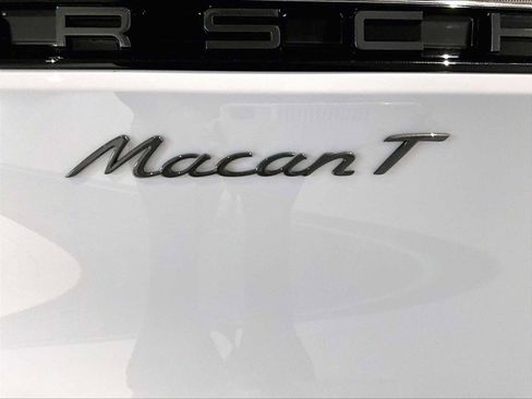 New 2026 Porsche Macan Turbo image 33