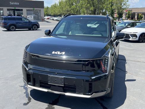 Used 2026 Kia EV9 GT-Line AWD/4WD image 2