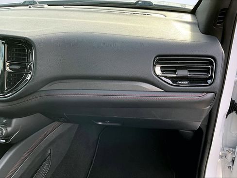 Used 2025 Dodge Durango GT image 24