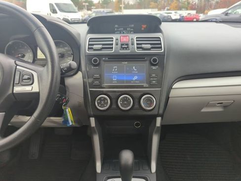 Used 2017 Subaru Forester 2.5i w/ Alloy Wheel Package image 21