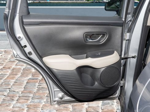 Certified 2023 Honda HR-V LX image 11