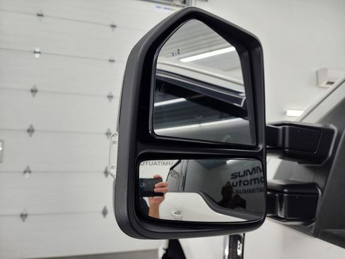 Used 2022 Ford F250 Lariat image 36