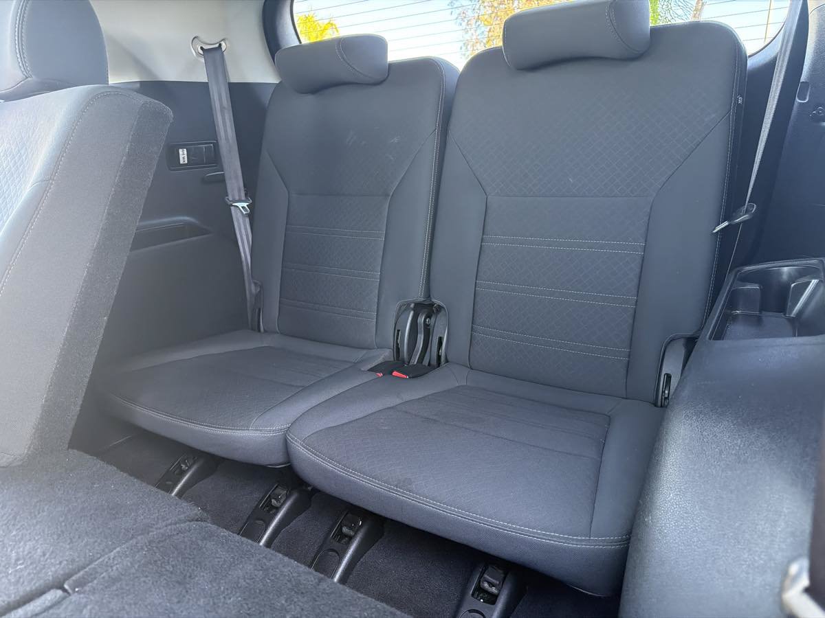 Used 2016 Kia Sorento FWD w/ LX Convenience Package image 20
