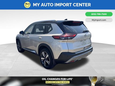 Used 2023 Nissan Rogue SL AWD/4WD image 4