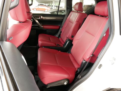 Used 2023 Lexus GX 460 Premium image 20