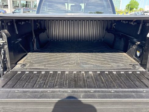 Certified 2020 Toyota Tacoma TRD Sport w/ Technology Package AWD/4WD image 9