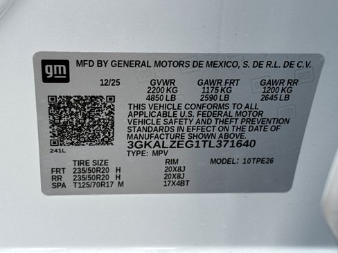 New 2026 GMC Terrain Denali w/ LPO, Floor Liner Package image 37