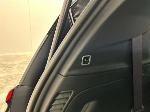 New 2025 Chrysler Pacifica Select image 33