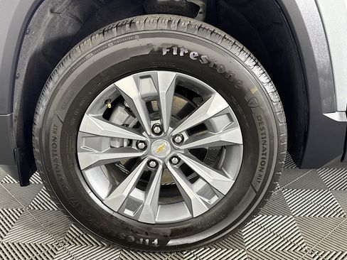 Used 2026 Chevrolet Equinox LT FWD image 36