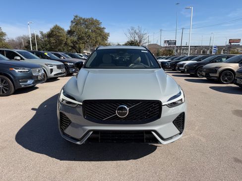 New 2026 Volvo XC60 B5 Core AWD/4WD image 6