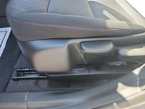 New 2026 Chevrolet Trax RS w/ Sunroof Package image 15