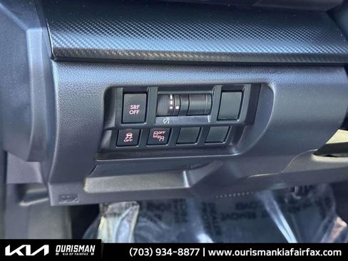 Used 2018 Subaru Impreza 2.0i Premium w/ Eyesight & BSD & Rcta image 16