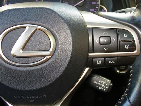 Used 2019 Lexus RX 350 AWD w/ Navigation Package image 28