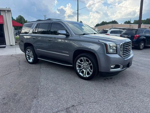 Used 2019 GMC Yukon SLT w/ Premium Edition AWD/4WD image 5