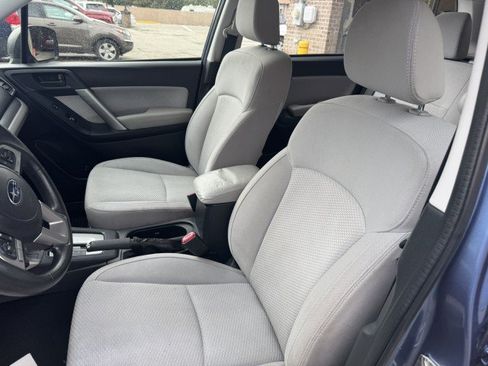 Used 2017 Subaru Forester 2.5i w/ Alloy Wheel Package AWD/4WD image 9