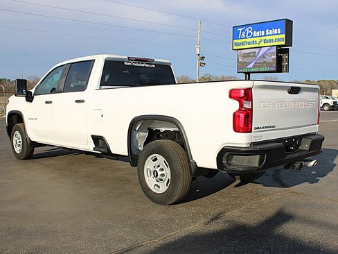 Used 2022 Chevrolet Silverado 2500 W/T w/ WT Convenience Package image 4