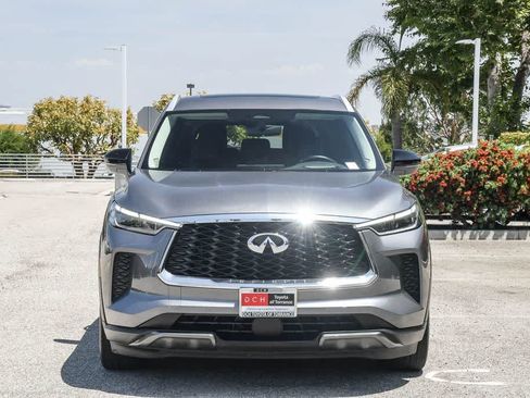 Used 2023 INFINITI QX60 Sensory w/ Vision Package AWD/4WD image 2