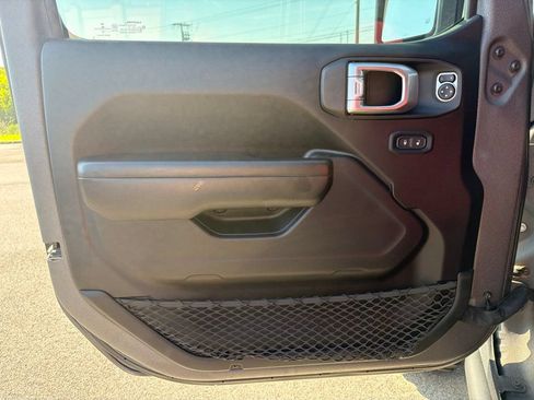 Used 2020 Jeep Wrangler Unlimited Sport S AWD/4WD image 25