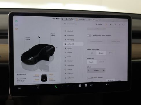 Used 2023 Tesla Model 3 Standard Range image 45