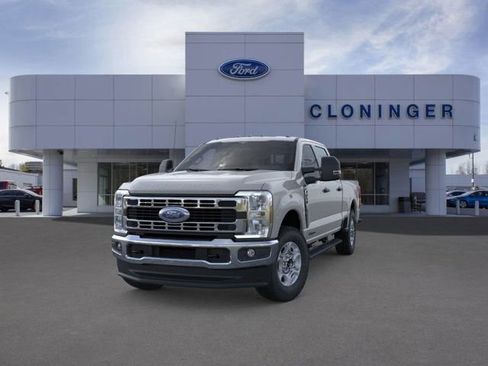 New 2026 Ford F250 XLT AWD/4WD image 3
