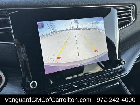 Used 2024 Jeep Wagoneer Series II w/ Flexible Seating Group image 16