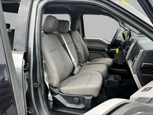 Used 2018 Ford F150 XLT RWD image 31