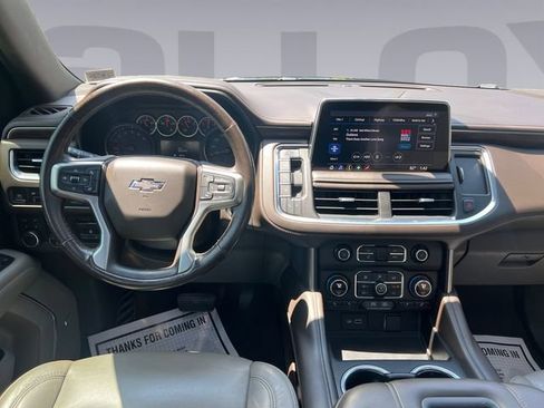 Used 2021 Chevrolet Tahoe Z71 w/ Z71 Signature Package AWD/4WD image 12