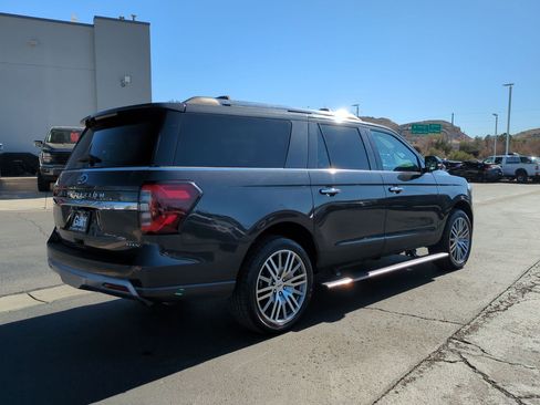 Used 2024 Ford Expedition Max Limited image 3