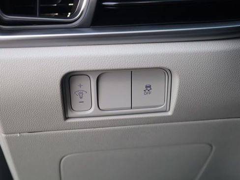 New 2026 Kia Sorento S w/ S Panoramic Sunroof Package image 10