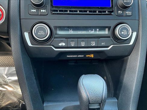 Used 2018 Honda Civic LX-P image 31