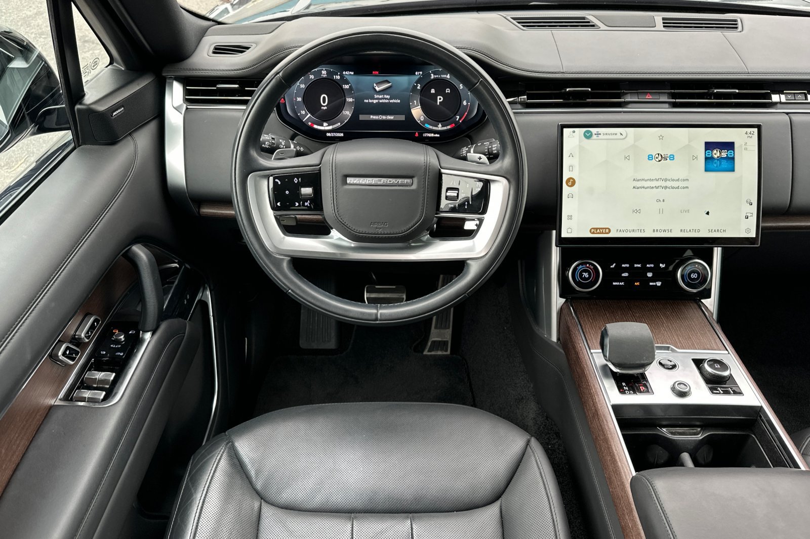Used 2023 Land Rover Range Rover SE AWD/4WD image 17