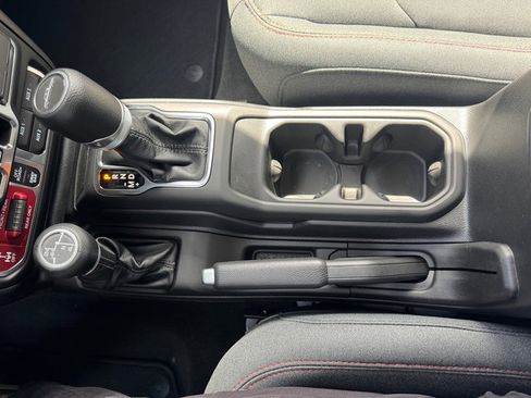 Used 2025 Jeep Gladiator Rubicon w/ Safety Group image 24