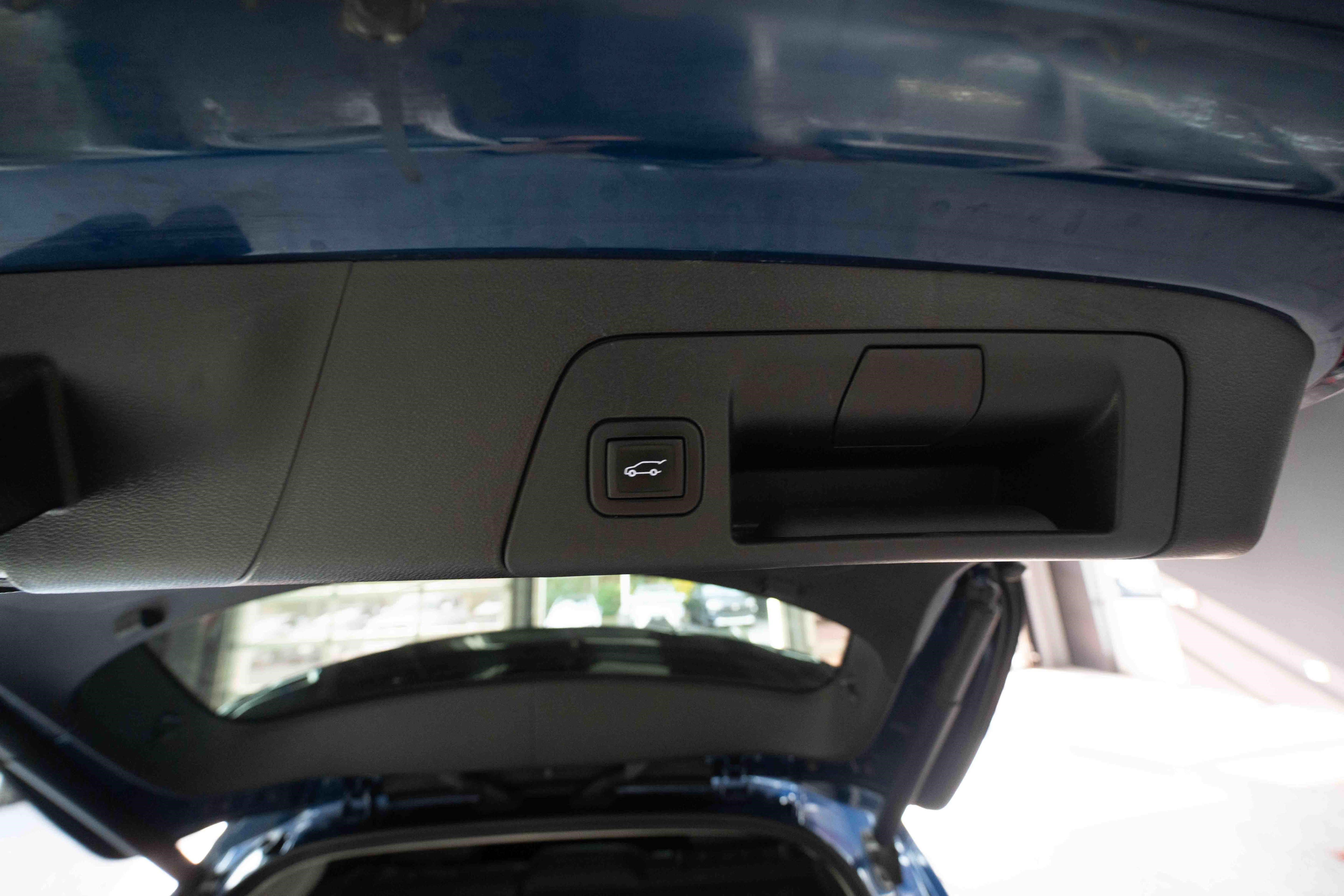 Used 2023 Buick Envision Preferred AWD/4WD image 30
