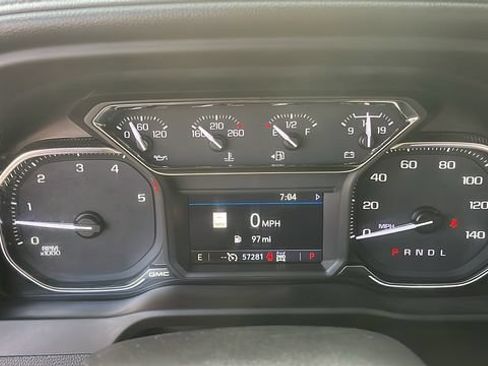 Used 2023 GMC Sierra 2500 SLT w/ SLT Premium Package AWD/4WD image 6