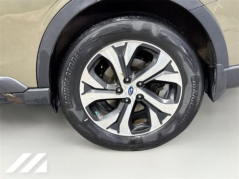 Used 2020 Subaru Outback Limited image 34