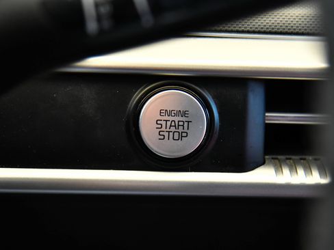 Used 2023 Kia K5 GT-Line FWD image 31