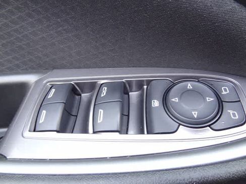 Used 2023 Chevrolet Malibu LT FWD image 13