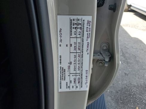 New 2026 GMC Sierra 1500 AT4 w/ Technology Package AWD/4WD image 34