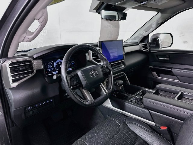 Certified 2024 Toyota Tundra Limited AWD/4WD image 12