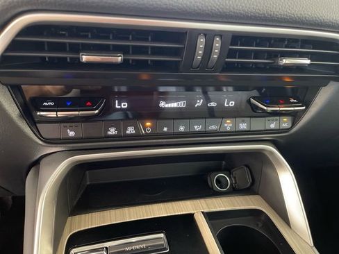 Used 2025 MAZDA CX-90 Plug-In Hybrid w/Premium Sport image 14