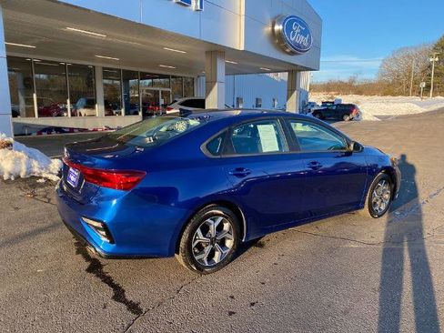 Used 2021 Kia Forte LXS image 5